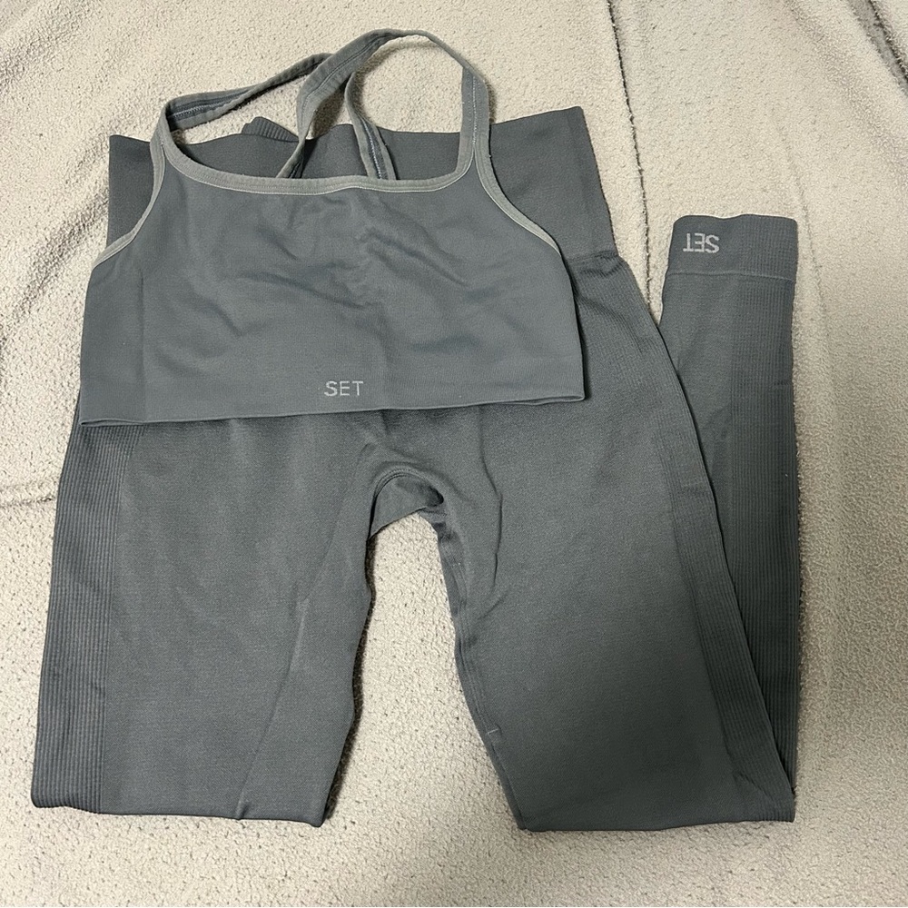 Blue/Gray SET Active Leggings and Sports Bra
